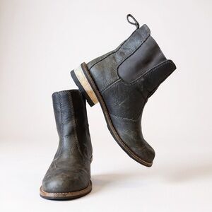 Kodiak Canada Boots Waterproof Leather Gray Women’s Size 6